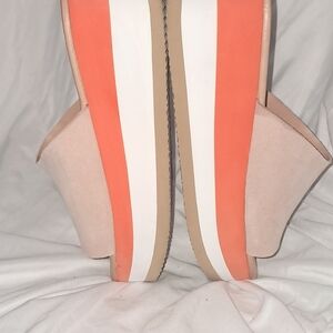 Matisse Femme Wedge Sandals NWOT Sz 9 Orange/White